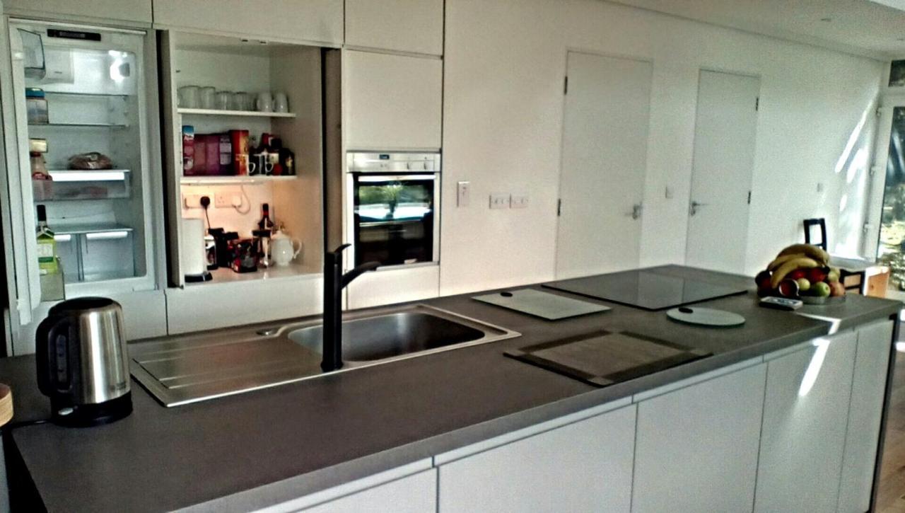 Spacious Contemporary Chalet Type Apartment. Galway Exteriör bild