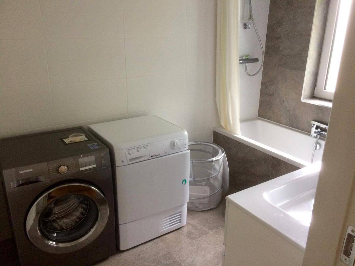 Spacious Contemporary Chalet Type Apartment. Galway Exteriör bild
