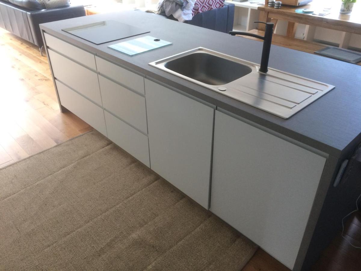 Spacious Contemporary Chalet Type Apartment. Galway Exteriör bild
